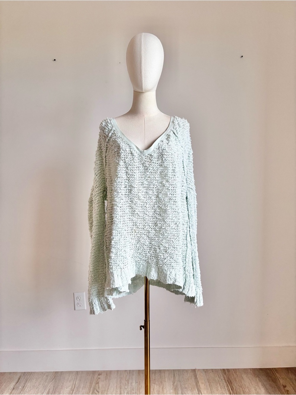 Free People Mint Green V-Neck Chunky Knit Oversized Sweater Size Small